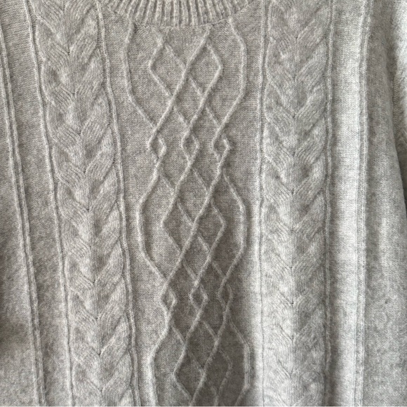Like New Loft Cozy Cable Sweater Dress - Picture 5 of 10
